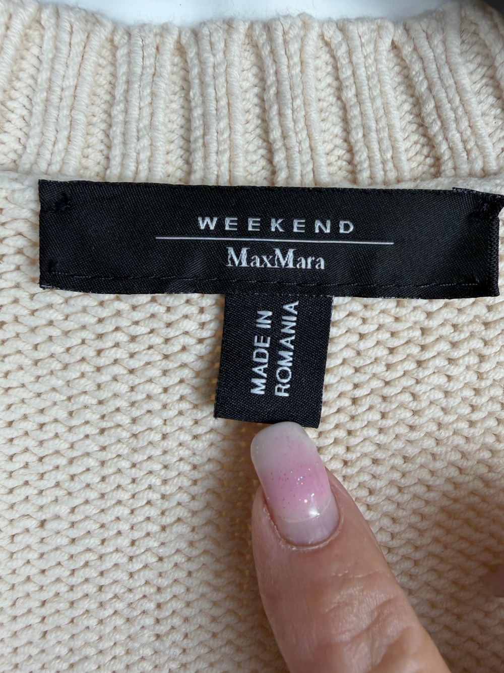 Weekend MaxMara Crusca NWOT Ivory Knit V-Neck Vest W/Blue & Brown Pattern. Small - Picture 3 of 16